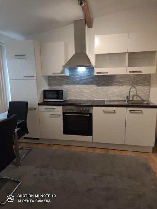 Studio/Huis In Maastricht Te Huur Esterno foto